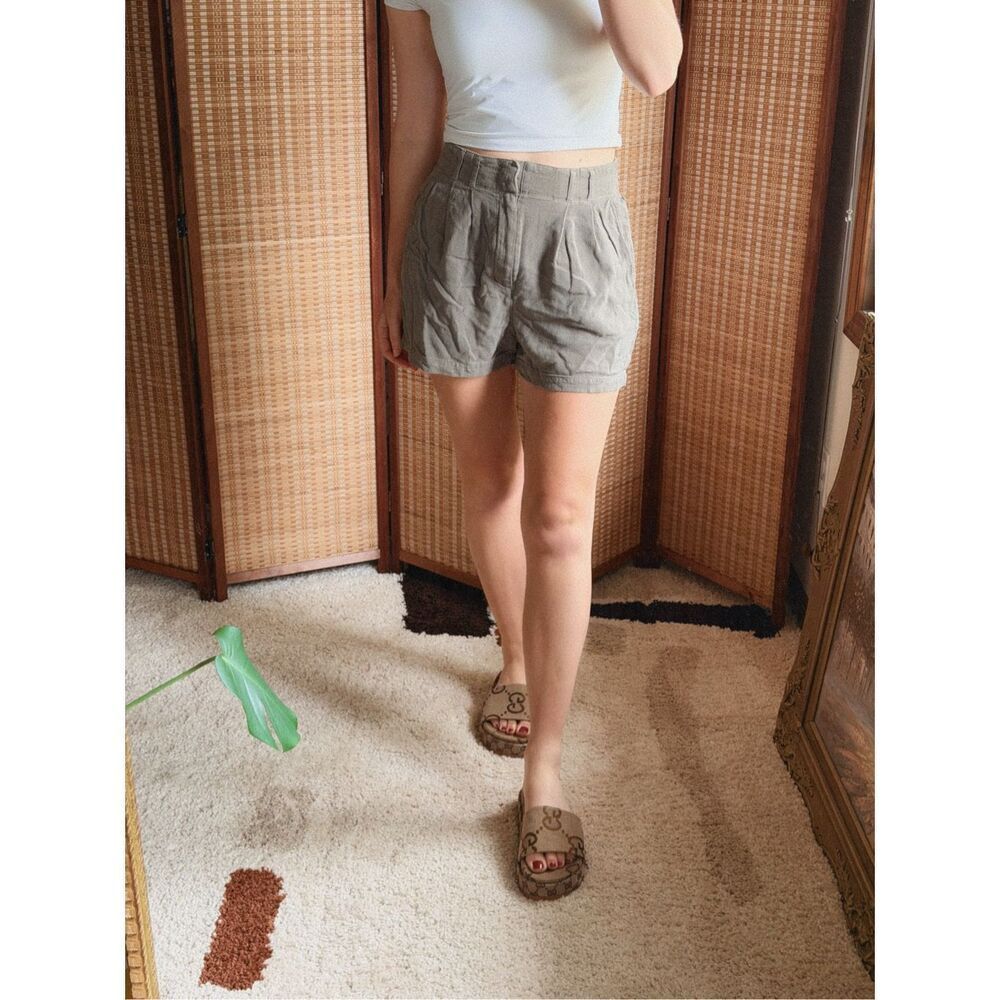 Z Supply Stretch Waist Shorts Size S